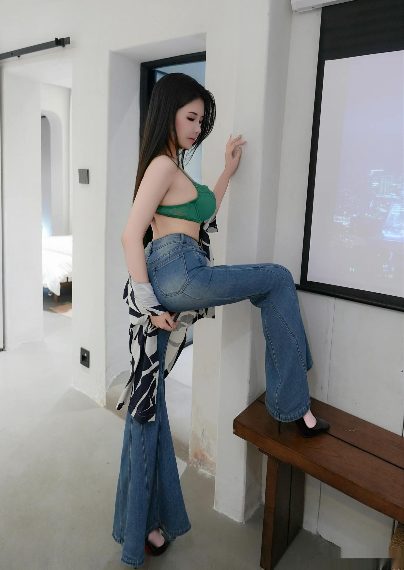 [Model Photo Set] Yuan Yuan - green lingerie denim shorts model set 87P