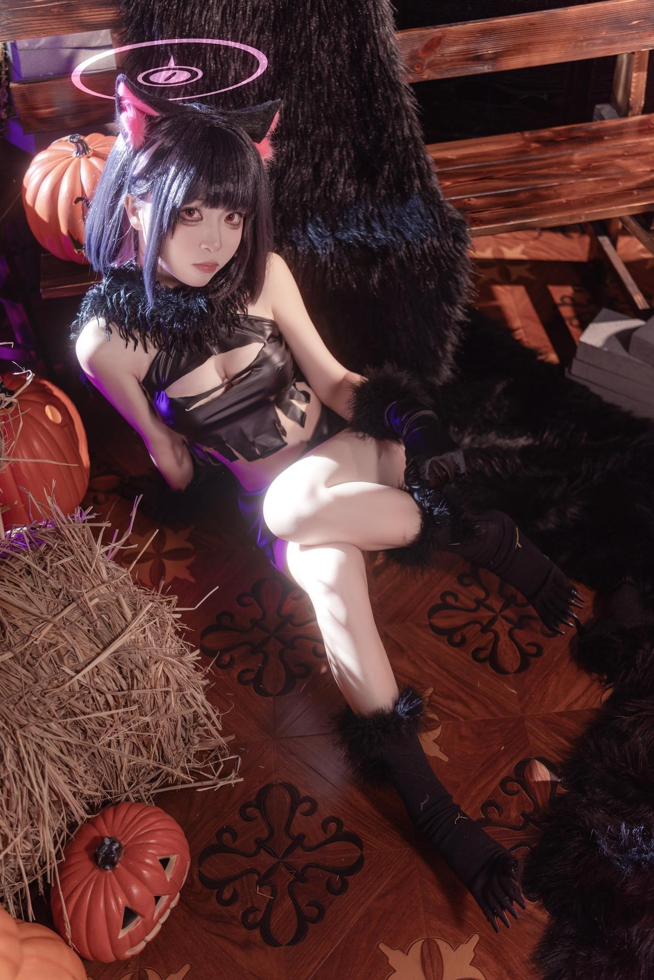[cosplay] 矢量鱼 - 蔚蓝档案 杏山和纱万圣节：猫耳万圣节角色还原 34P