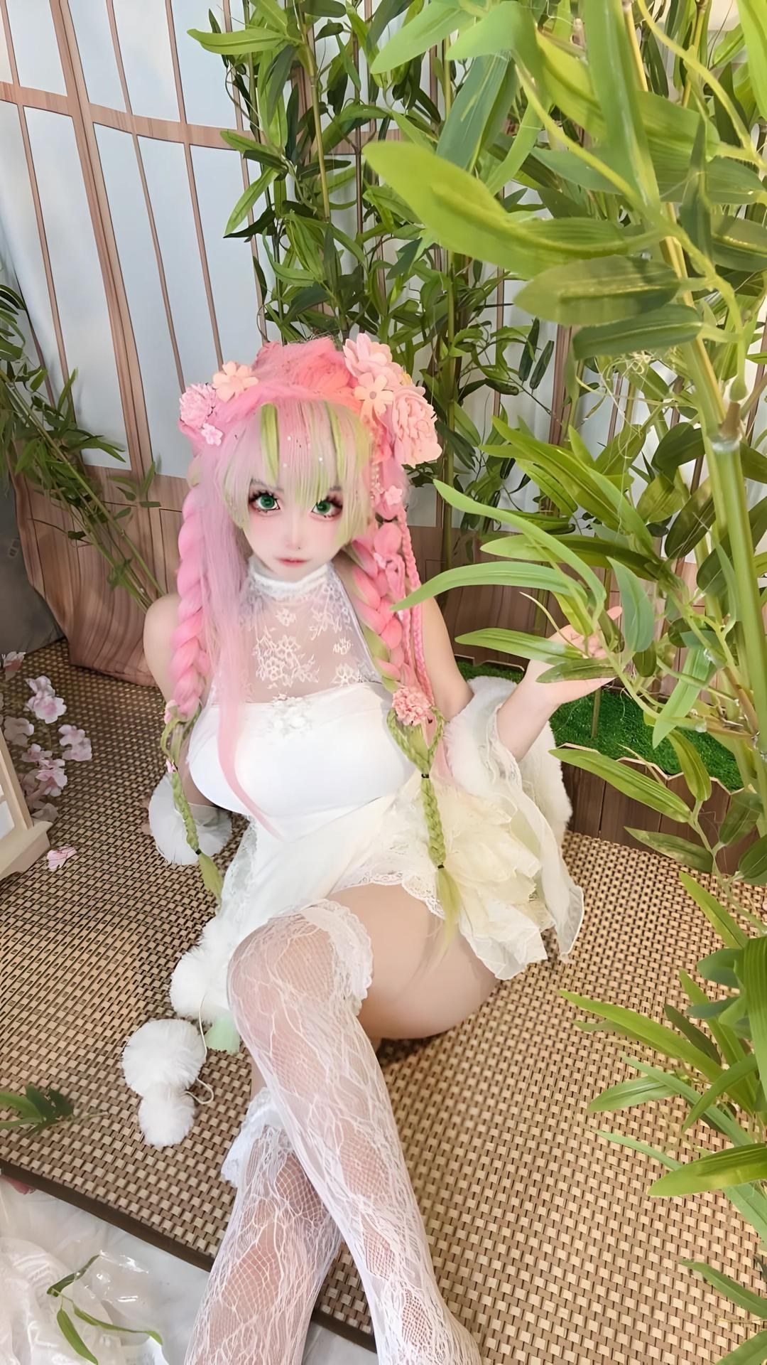 [cosplay] Xiangcao Naimiao - ชุดภาพ Demon Slayer Mitsuri Kanroji deluxe cosplay 204P71V