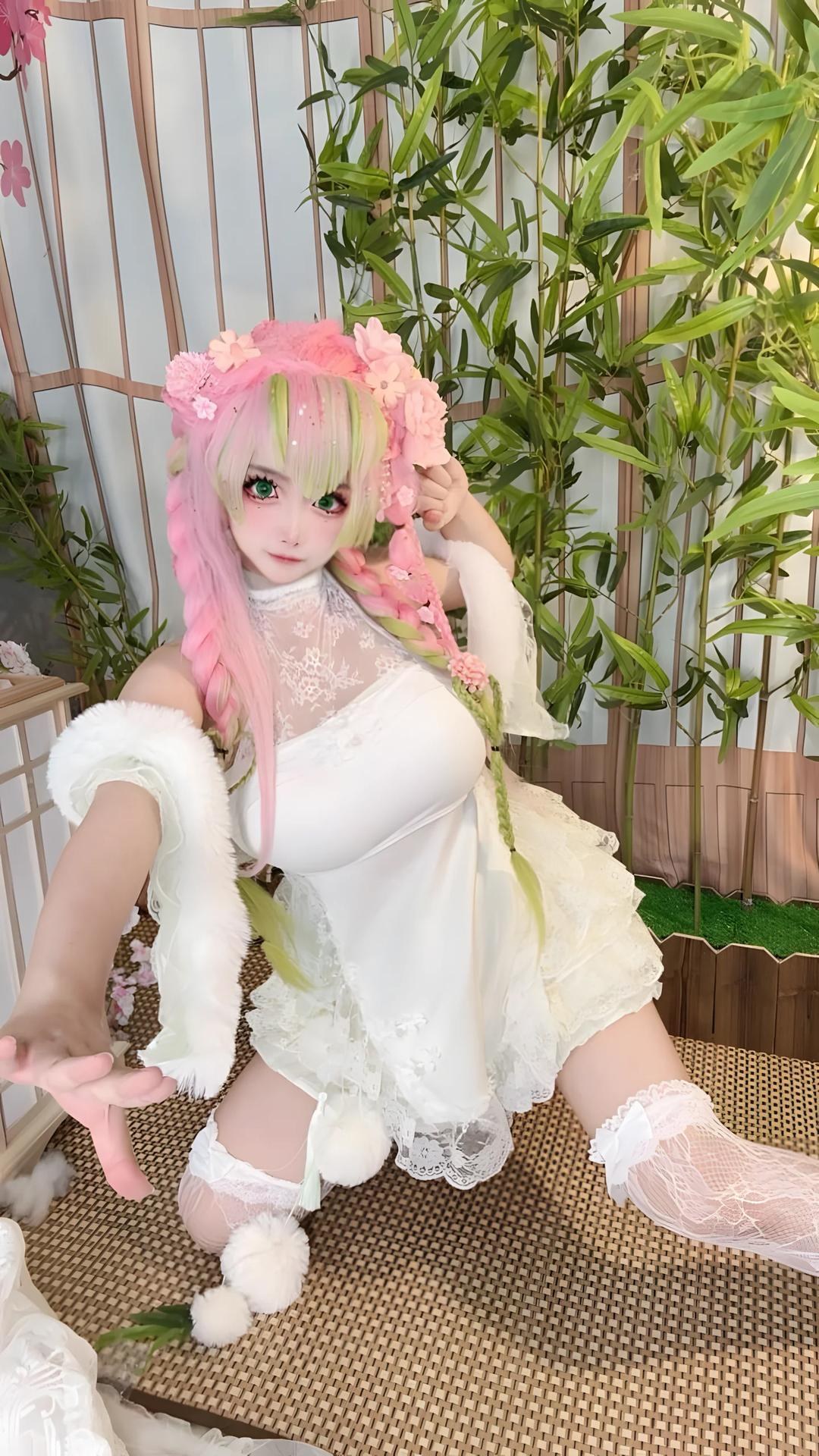 [cosplay] Xiangcao Naimiao - ชุดภาพ Demon Slayer Mitsuri Kanroji deluxe cosplay 204P71V