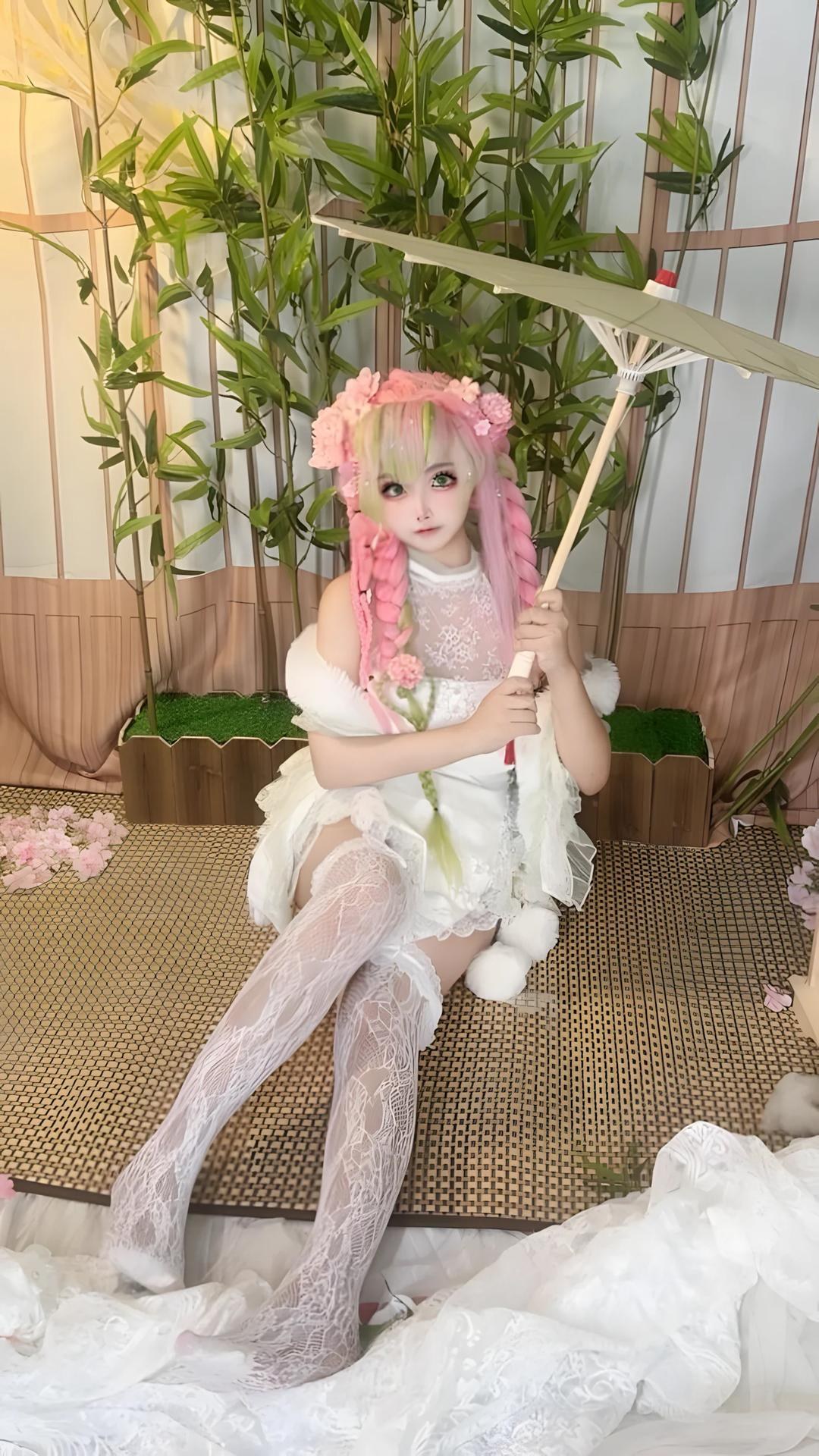 [cosplay] 香草奶喵 - 鬼灭之刃 甘露寺蜜璃典藏版：粉绿长发恋柱还原 204P71V