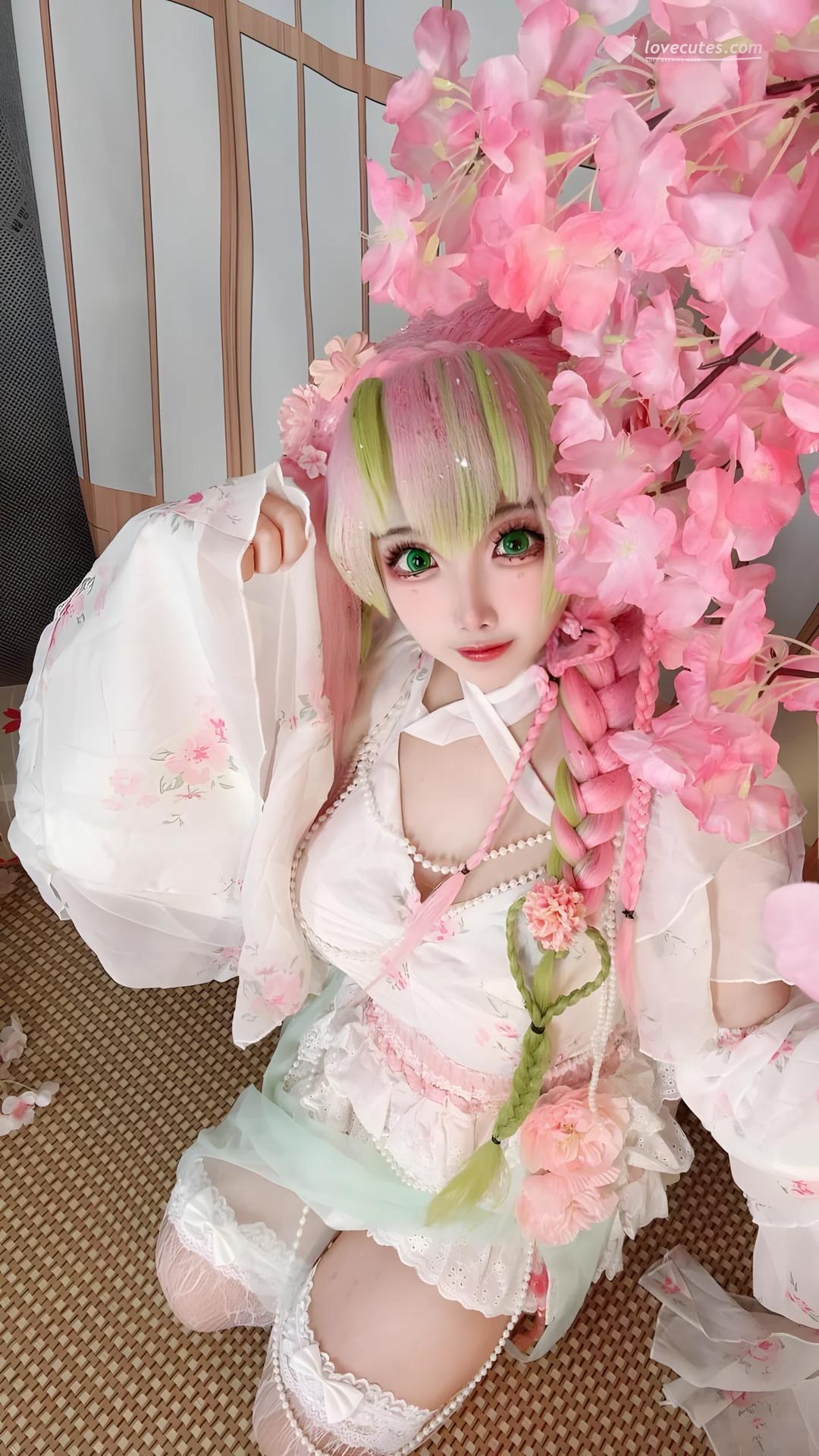[cosplay] 香草奶喵 - 鬼灭之刃 甘露寺蜜璃典藏版：粉绿长发恋柱还原 204P71V