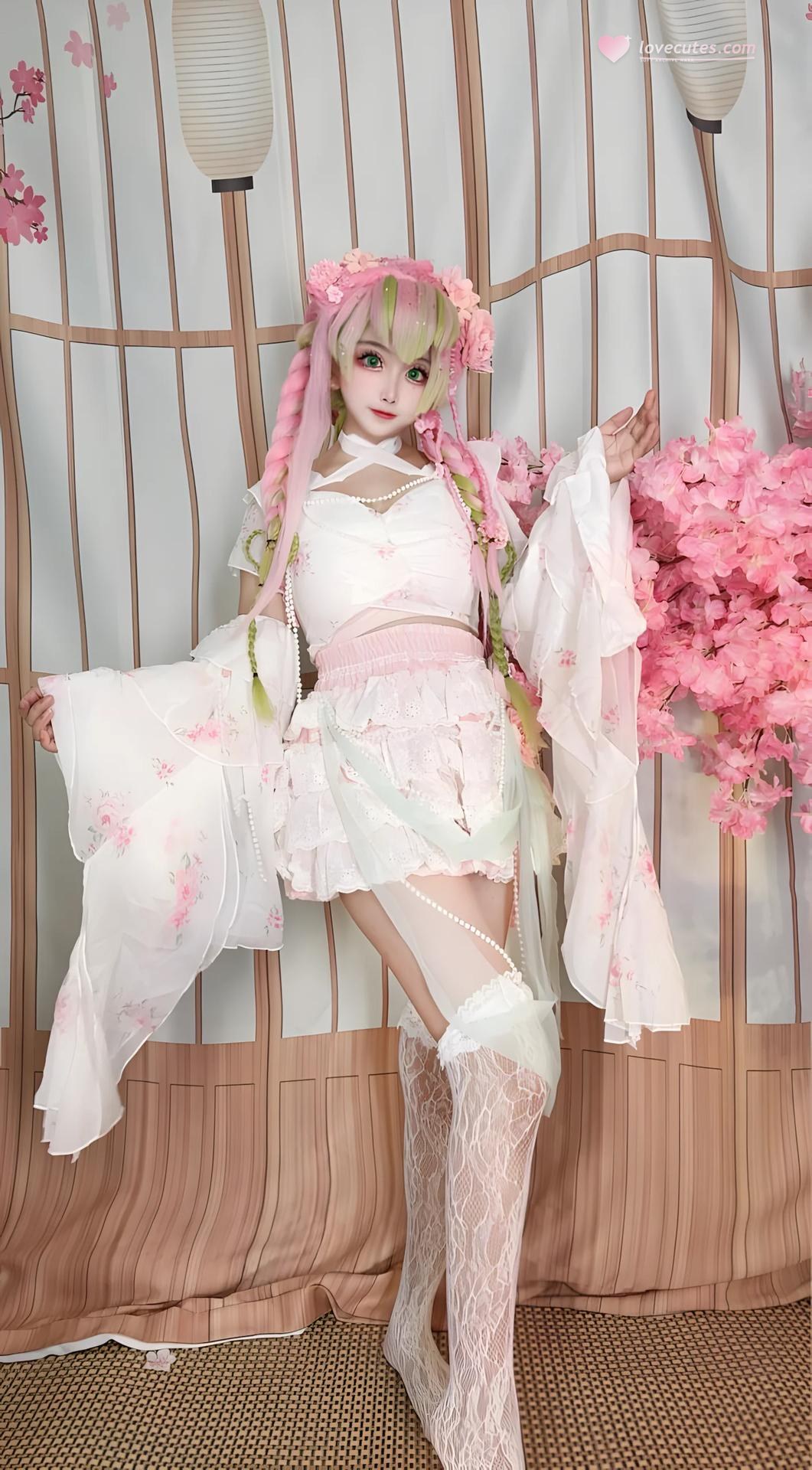 [cosplay] Xiangcao Naimiao - Demon Slayer Mitsuri Kanroji deluxe cosplay 사진 세트 204P71V