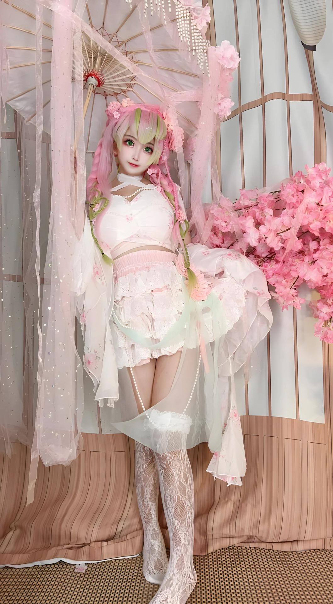 [cosplay] 香草奶喵 - 鬼灭之刃 甘露寺蜜璃典藏版：粉绿长发恋柱还原 204P71V