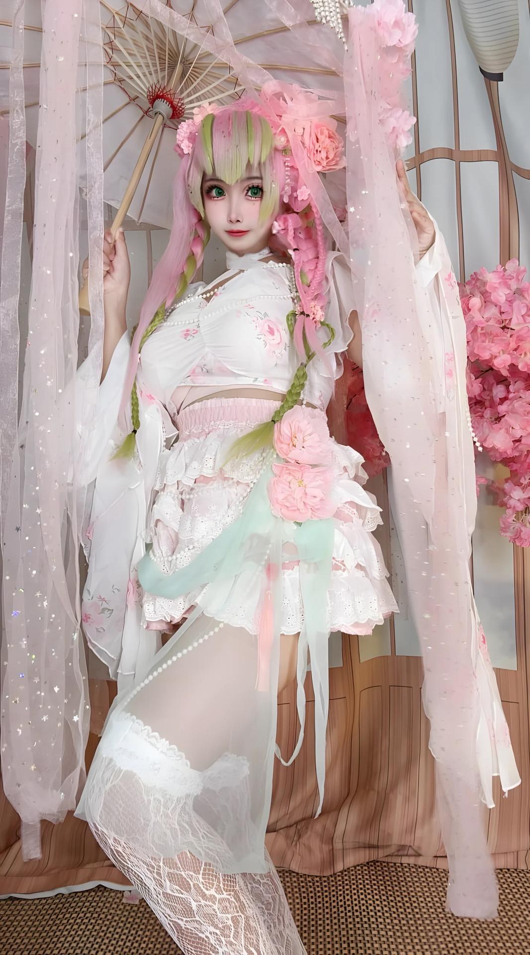 [cosplay] 香草奶喵 - 鬼灭之刃 甘露寺蜜璃典藏版：粉绿长发恋柱还原 204P71V