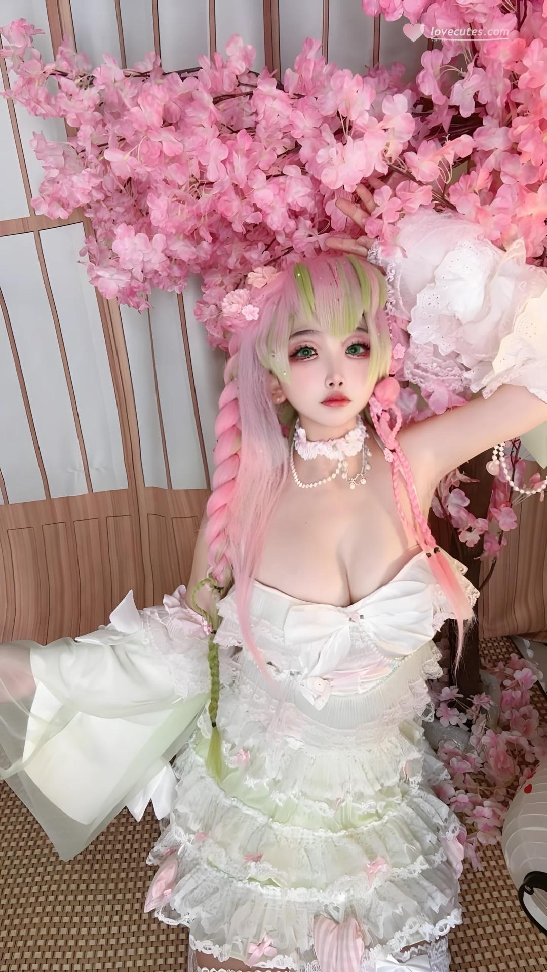 [cosplay] 香草奶喵 - 鬼灭之刃 甘露寺蜜璃典藏版：粉绿长发恋柱还原 204P71V