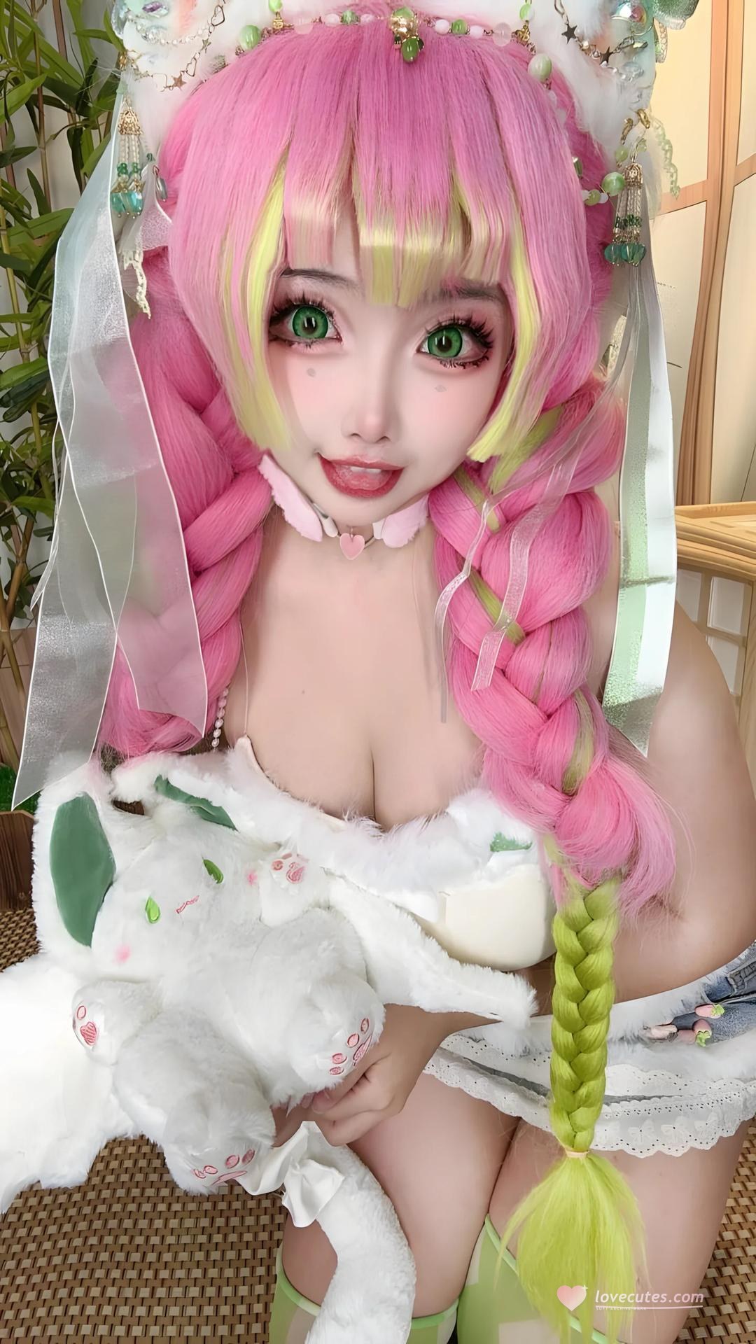 [cosplay] 香草奶喵 - 鬼灭之刃 甘露寺蜜璃典藏版：粉绿长发恋柱还原 204P71V