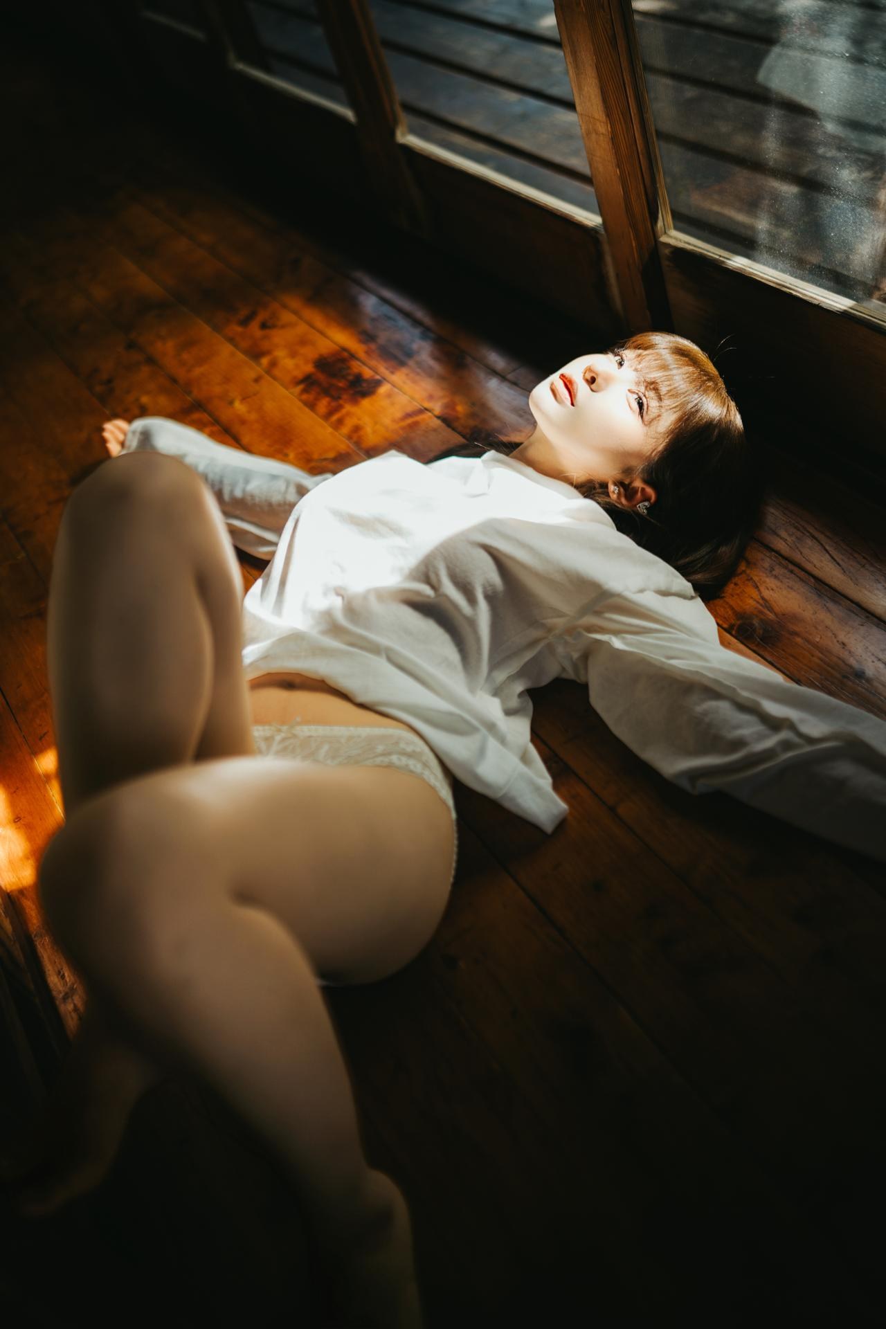 [private-room] Chunmomo - ชุดภาพ milk-white lingerie private photo set 22P