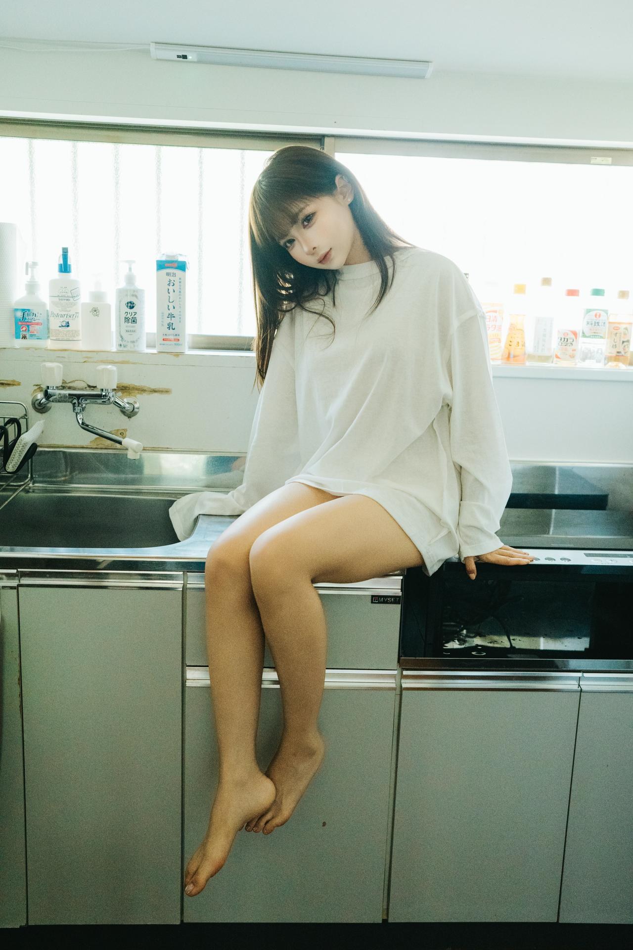 [private-room] Chunmomo - ชุดภาพ milk-white lingerie private photo set 22P