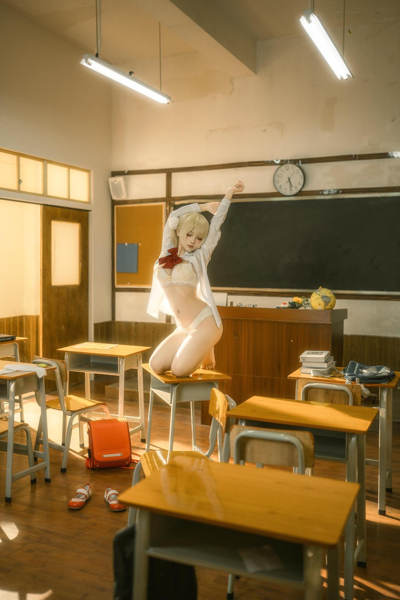 [Cosplay] Bangni Boni โฟโต้เซ็ต cosplay, white stockings, bikini, leg-focused poses 87P