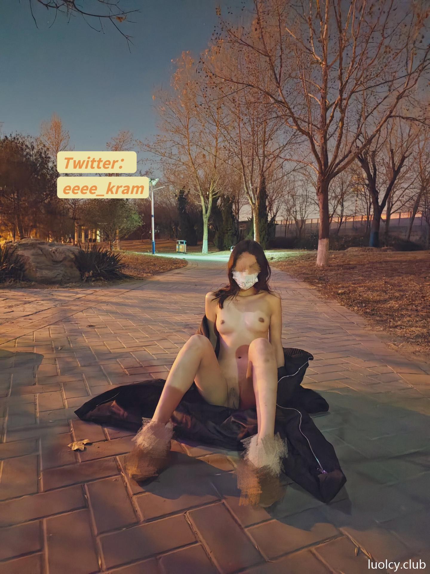 [Private Room] Eeee_kram โฟโต้เซ็ต outdoor exposure private video 126P20V