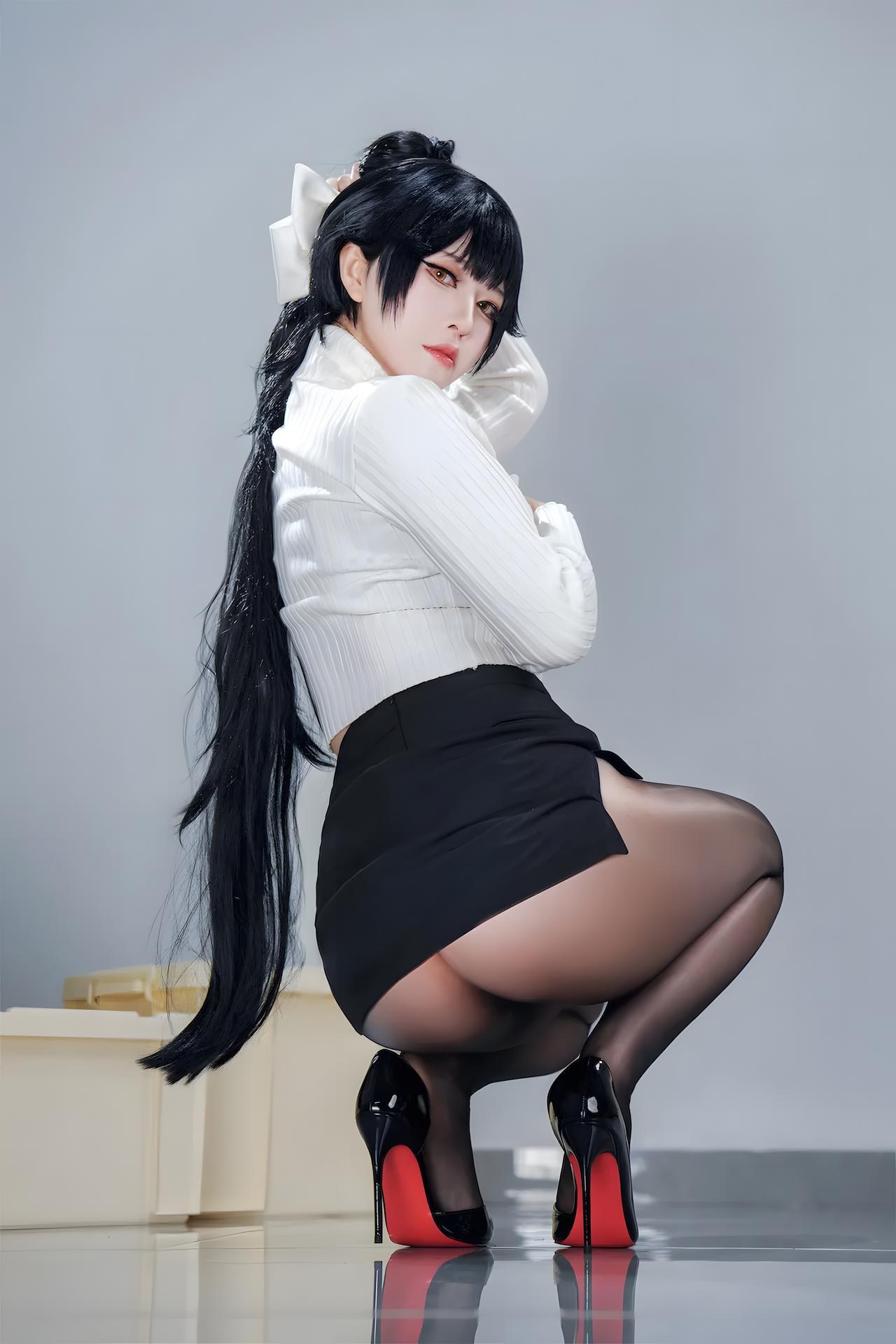 [コスプレ] 半半子 - 碧蓝航线 高雄 武人的心法素养 黑白和风制服 黑丝美腿还原 57P4V