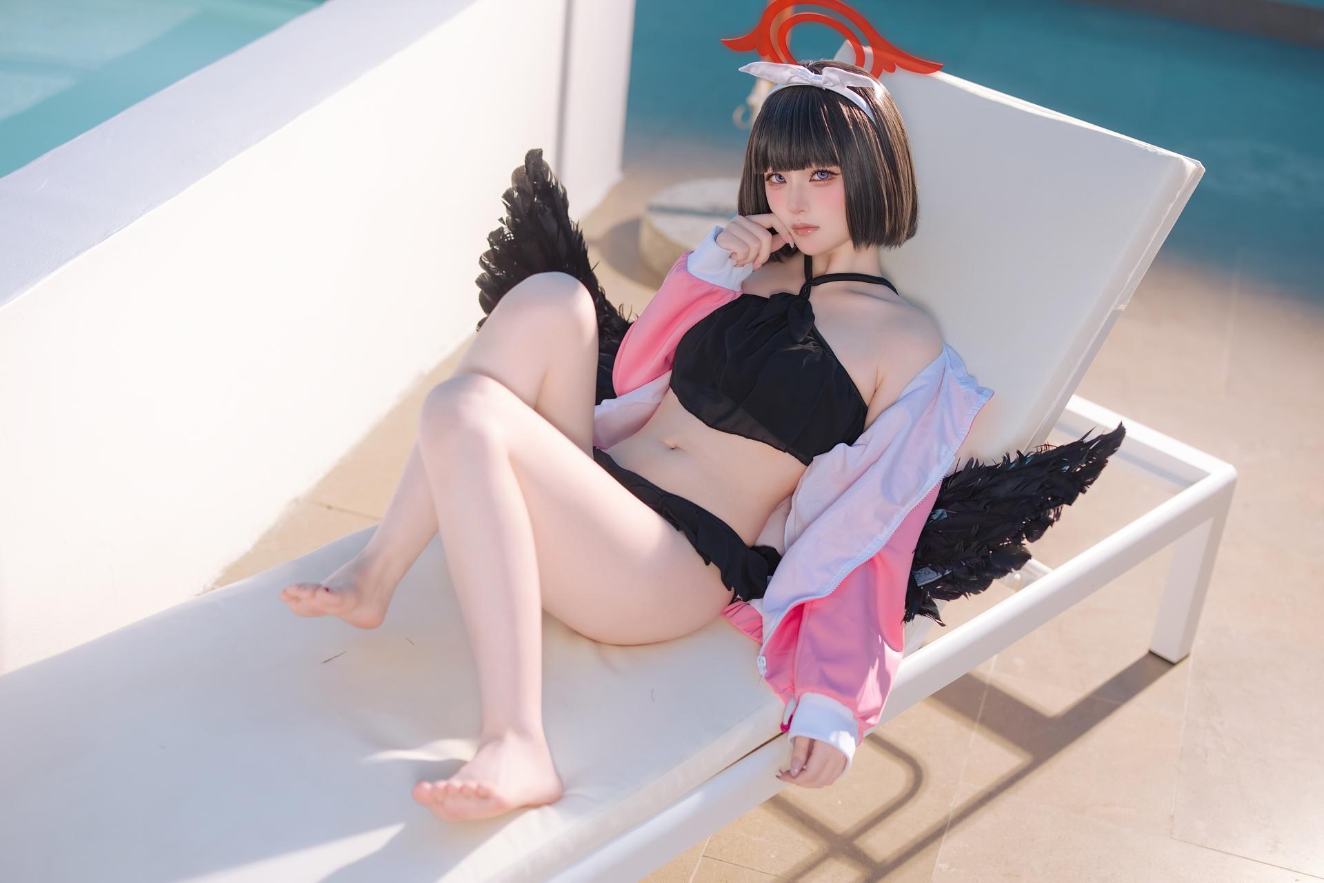 [cosplay] 屿鱼 - 蔚藍档案 静山真白泳裝：泳裝比基尼 美腿泳池還原 30P