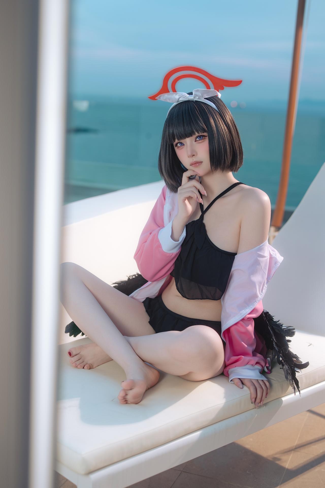 [Cosplay] Yuyu bộ ảnh cosplay, swimsuit, bikini, leg-focused poses 30P