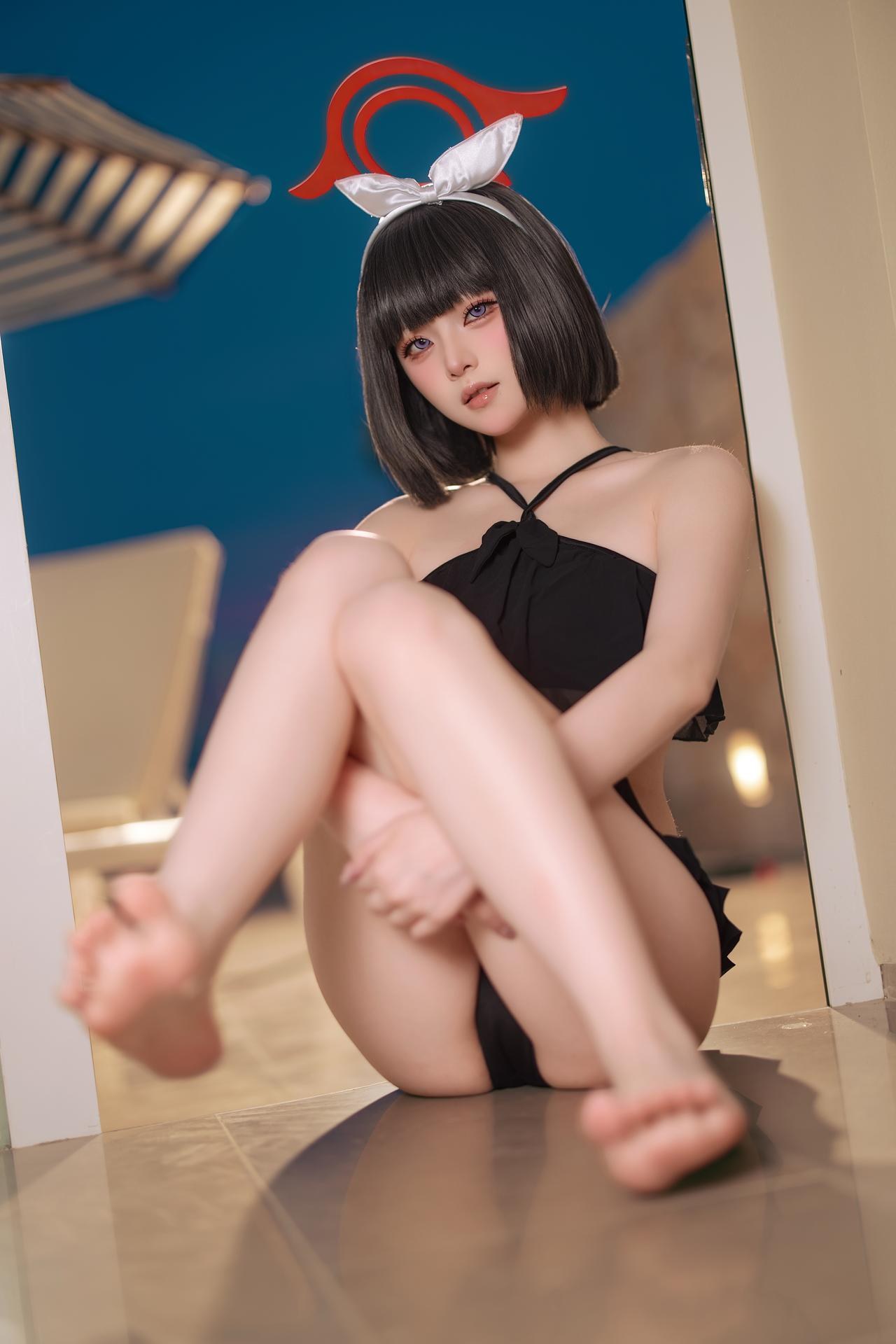 [Cosplay] Yuyu bộ ảnh cosplay, swimsuit, bikini, leg-focused poses 30P
