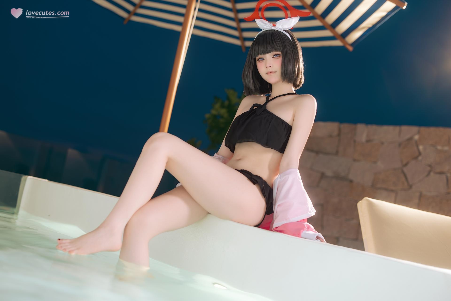[Cosplay] Yuyu bộ ảnh cosplay, swimsuit, bikini, leg-focused poses 30P