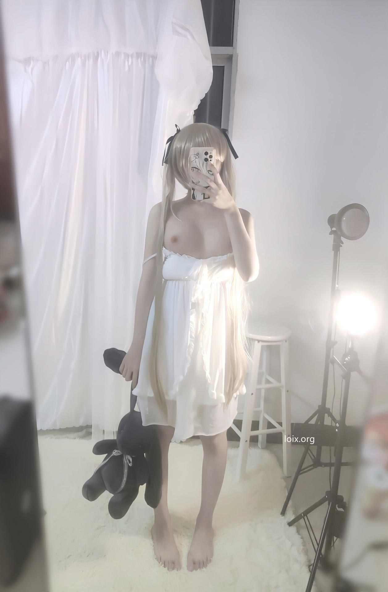 [Cosplay] Takahashi Chirin bộ ảnh cosplay, leg-focused poses, video extras 37P3V