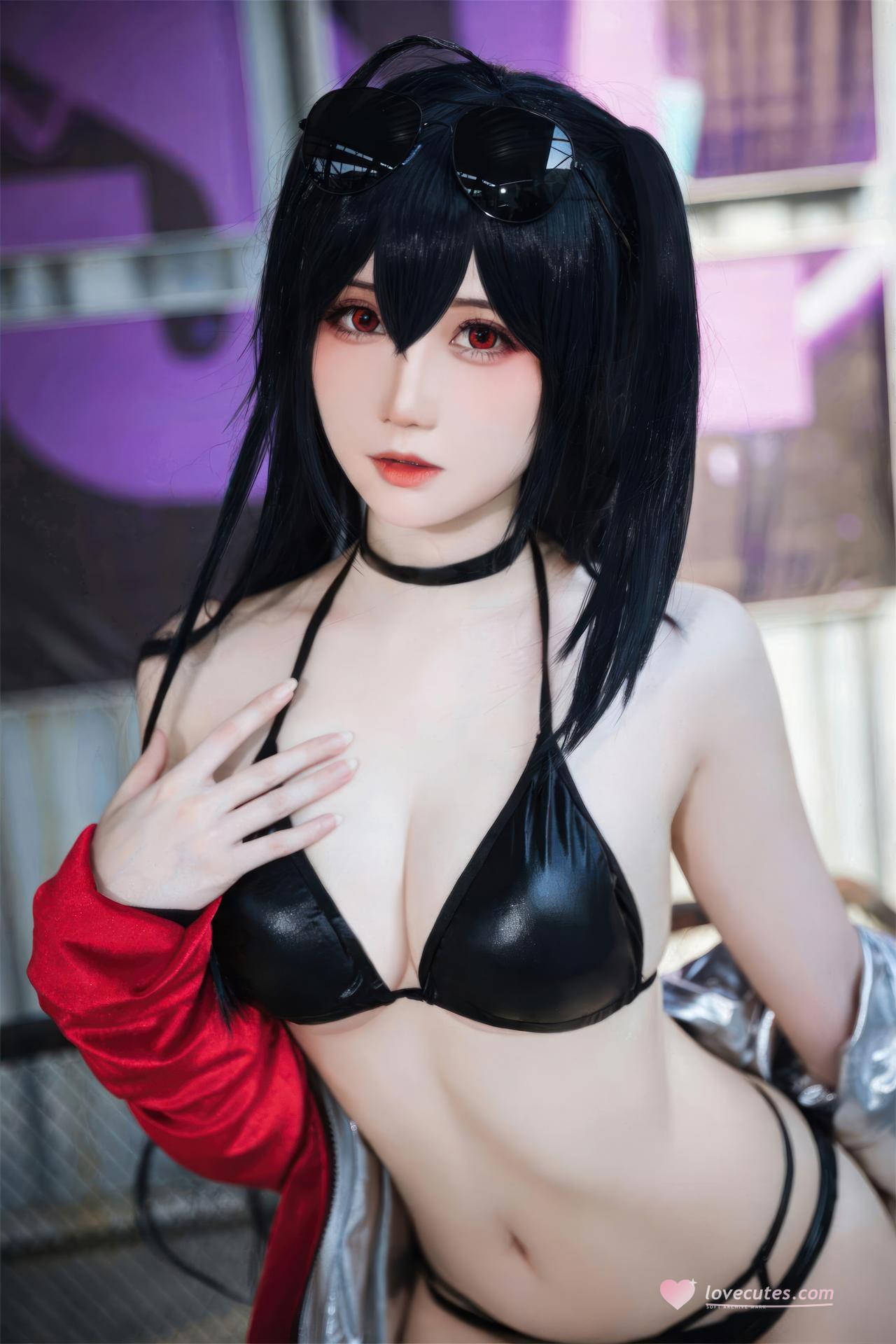 [코스프레] 焖焖碳 - 碧蓝航线 大凤赛车服 赛车服黑丝 巨乳美腿还原 32P