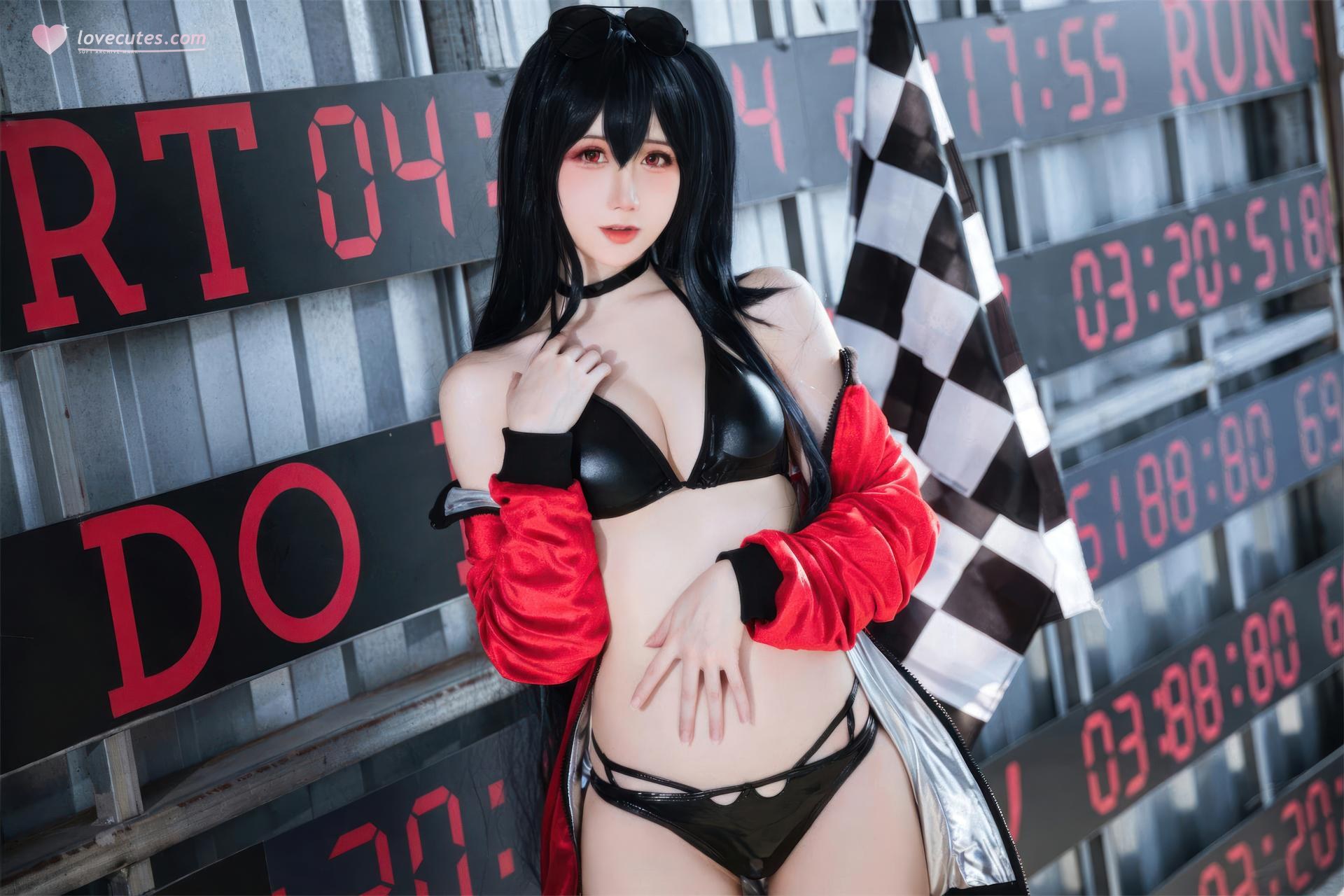 [코스프레] 焖焖碳 - 碧蓝航线 大凤赛车服 赛车服黑丝 巨乳美腿还原 32P