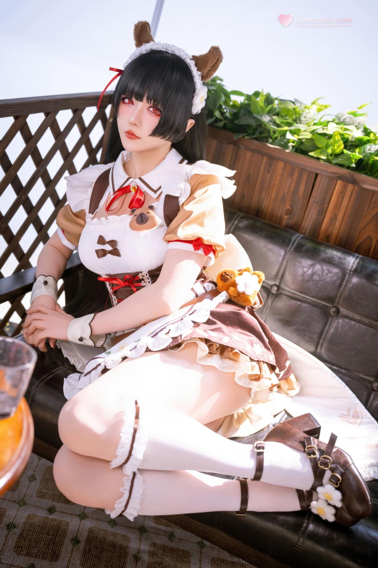 [cosplay] 星之迟迟Hoshilily - 鸣潮 千咲·联动咖啡女仆：咖啡女仆红白造型 美腿还原 42P