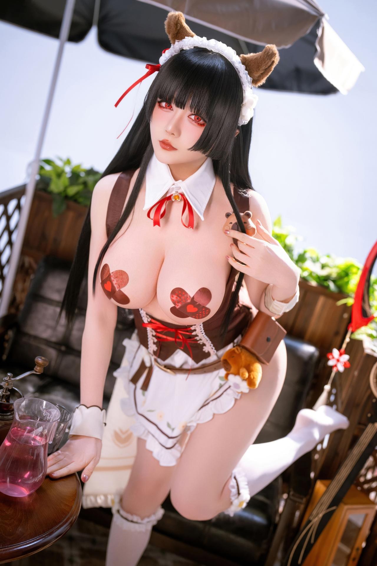 [cosplay] 星之迟迟Hoshilily - 鸣潮 千咲·联动咖啡女仆：咖啡女仆红白造型 美腿还原 42P