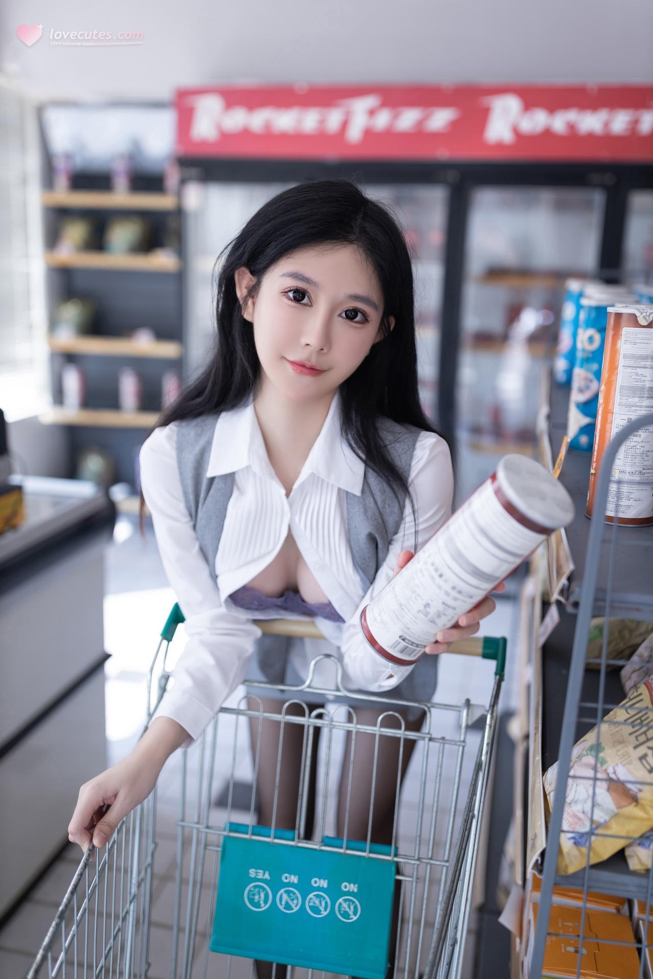 [Model] Xie Xiaoen โฟโต้เซ็ต model photos, uniform styling, leg-focused poses 100P