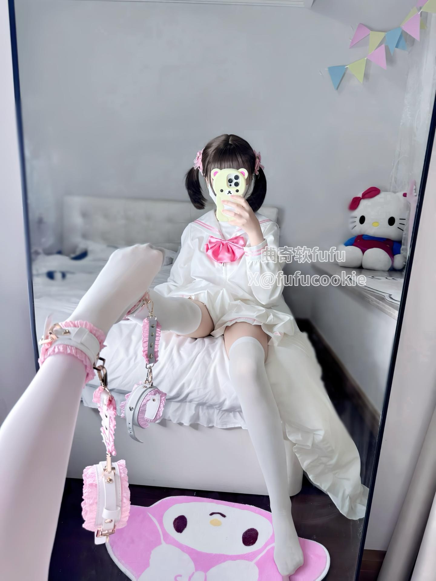 [프라이빗 룸] 曲奇软fufu - 白丝JK制服 白丝制服私房 美腿大尺度 영상 26P4V