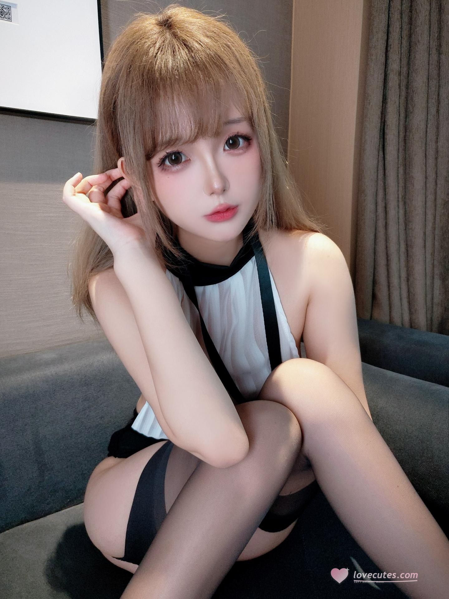 [私房] フォトセット 日奈娇 - 小秘书 秘书制服黑丝 美胸翘臀私房 90P17G4V