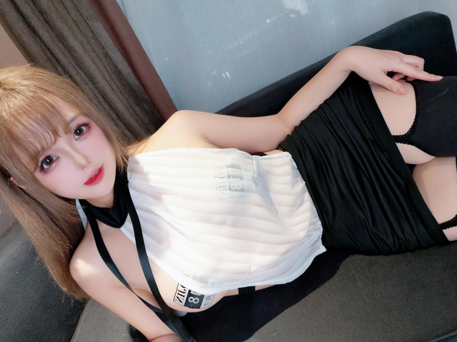[Private Room] Hinajiao bộ ảnh private-room photos, black stockings, uniform styling, cleavage styling 90P17G4V