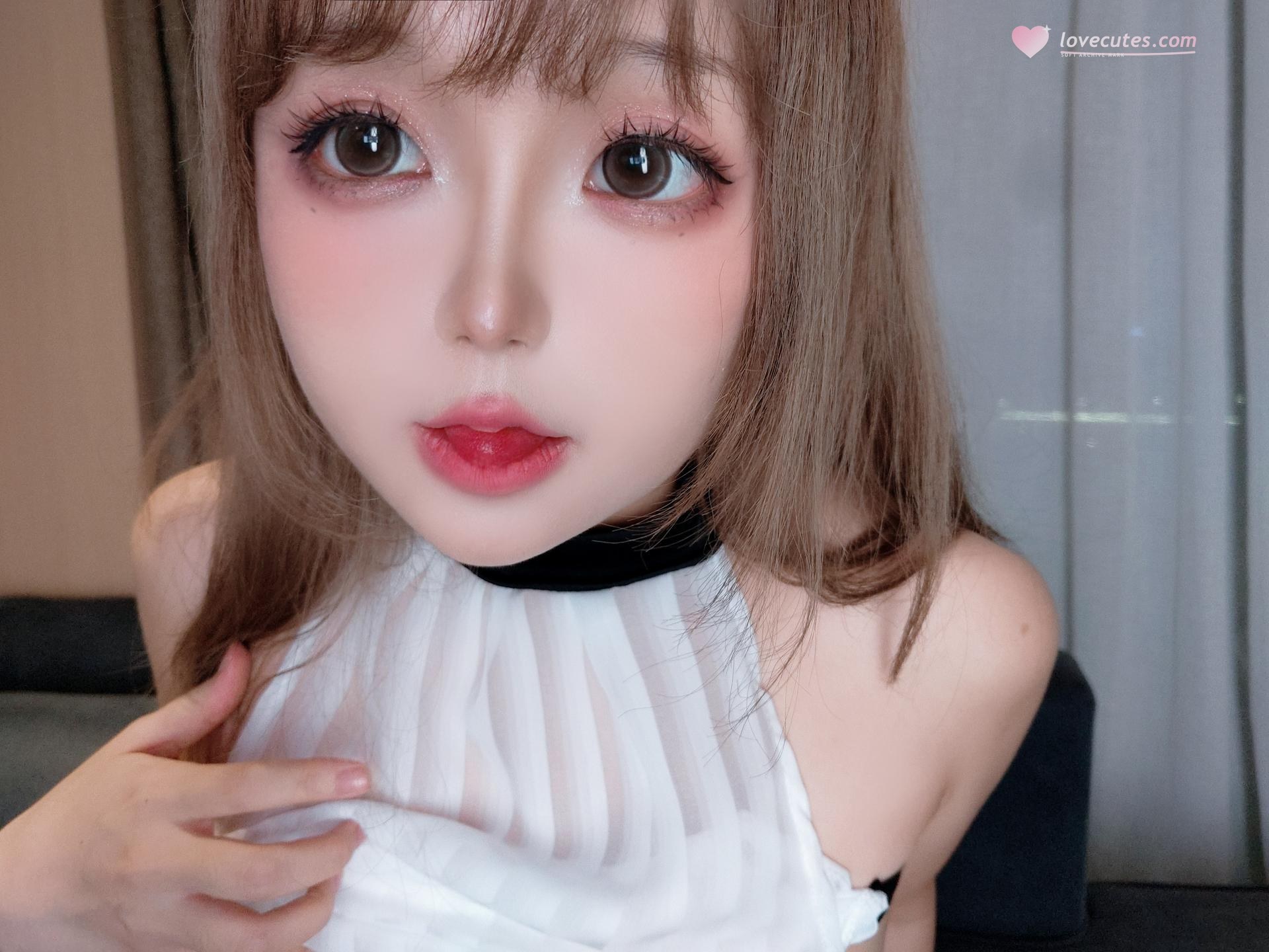 [Private Room] Hinajiao bộ ảnh private-room photos, black stockings, uniform styling, cleavage styling 90P17G4V