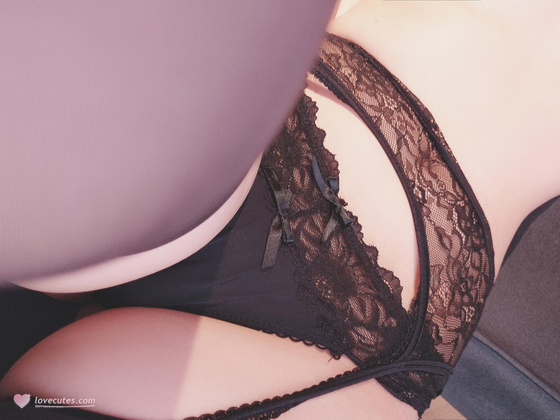 [Private Room] Hinajiao bộ ảnh private-room photos, black stockings, uniform styling, cleavage styling 90P17G4V