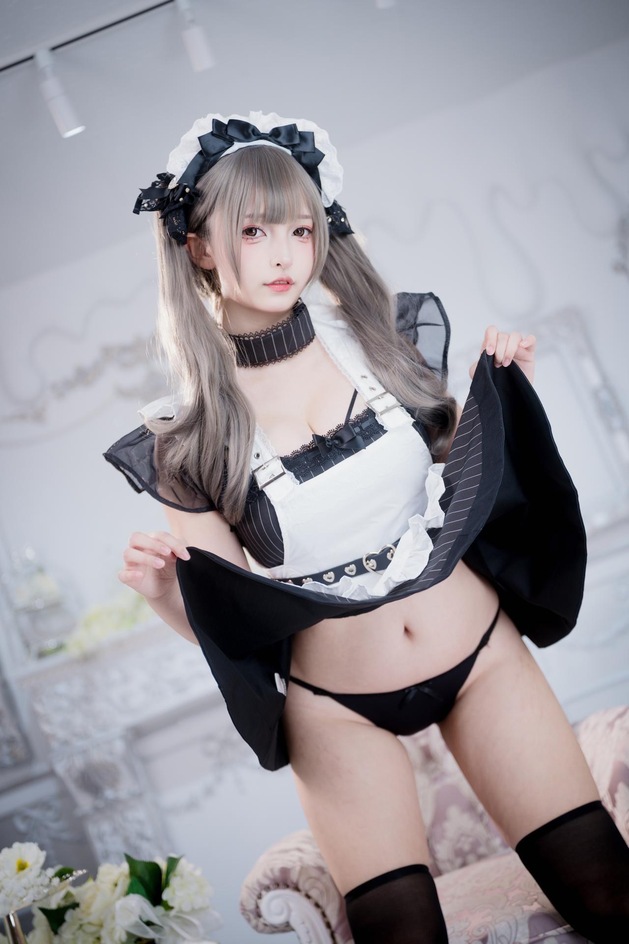 [私房] 神楽坂真冬 - 妄想女仆：黑白女仆情趣 黑丝美腿视频 75P2V