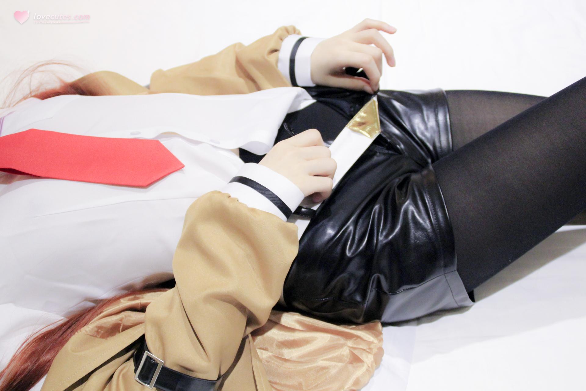[Cosplay] Shaonvyinghua - Kurisu Makise đồng phục vớ đen bộ ảnh người lớn 65P