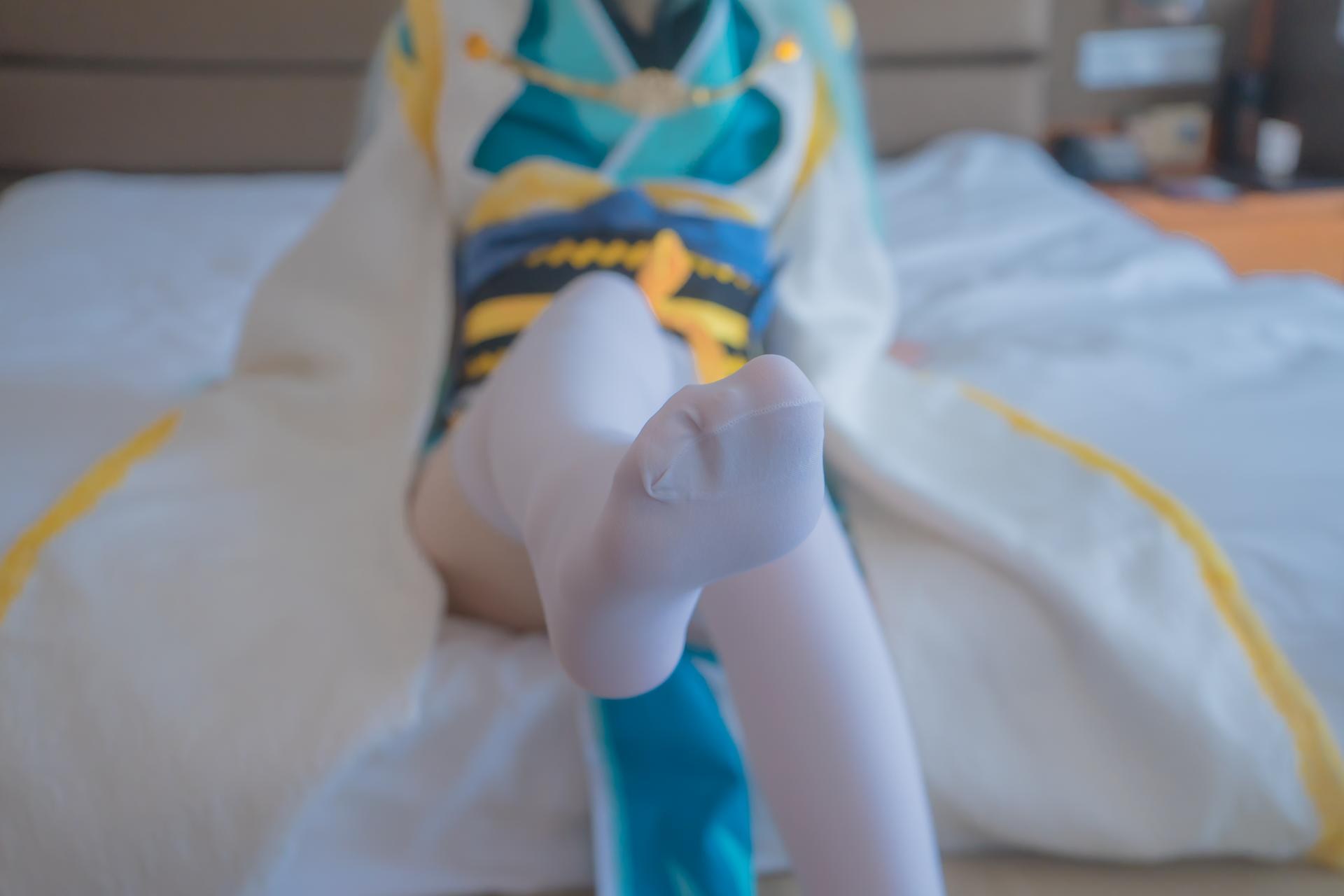 [คอสเพลย์] Shaonvyinghua - Kiyohime ถุงน่องขาวชุดชั้นในลูกไม้เซ็ตผู้ใหญ่ 88P1V