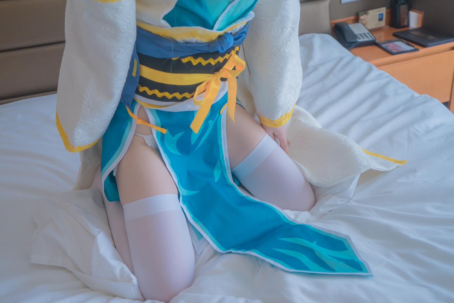 [คอสเพลย์] Shaonvyinghua - Kiyohime ถุงน่องขาวชุดชั้นในลูกไม้เซ็ตผู้ใหญ่ 88P1V