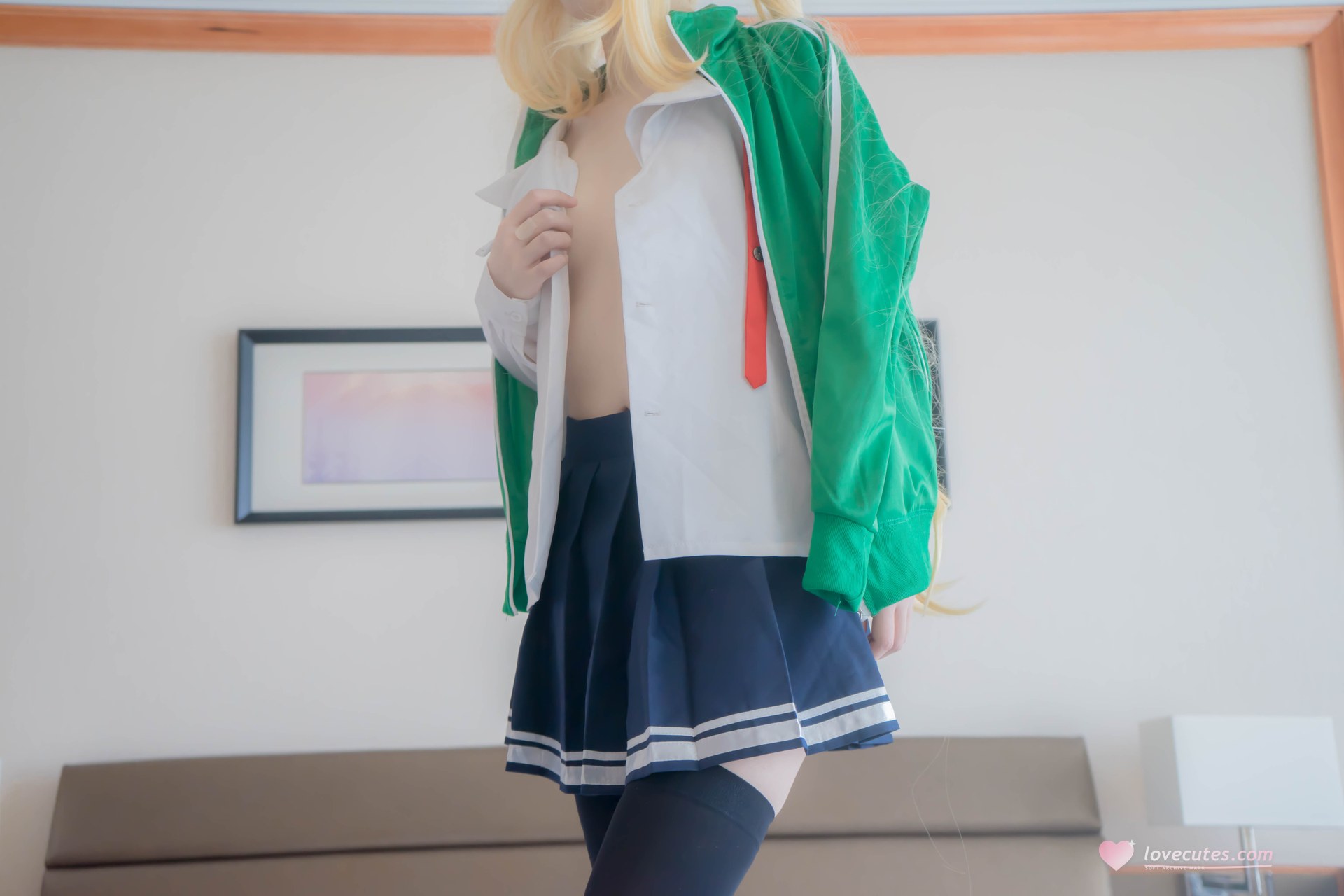 [cosplay] 少女映画 - 泽村·斯潘塞·英梨梨：翘臀学生装黑丝大尺度角色还原 93P