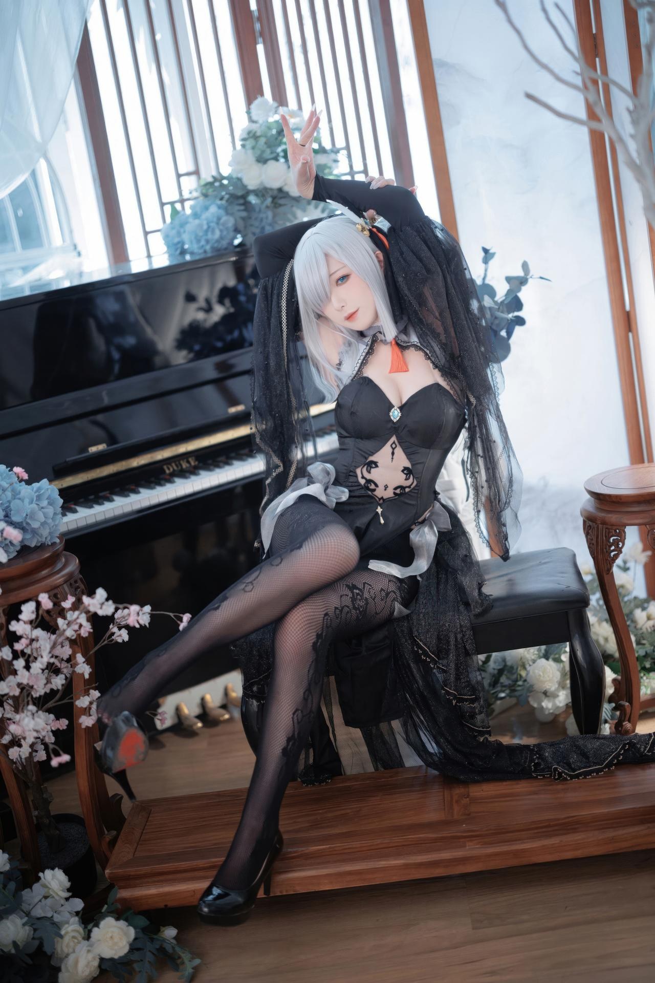 [Cosplay] Feng Jiangjiang v - เซ็ตภาพผู้ใหญ่คนจริง 20P