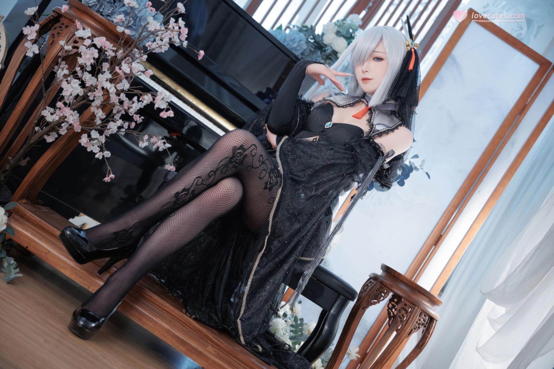 [cosplay] 封疆疆v - 原神 申鹤黑婚纱：黑纱礼服大尺度角色还原 20P