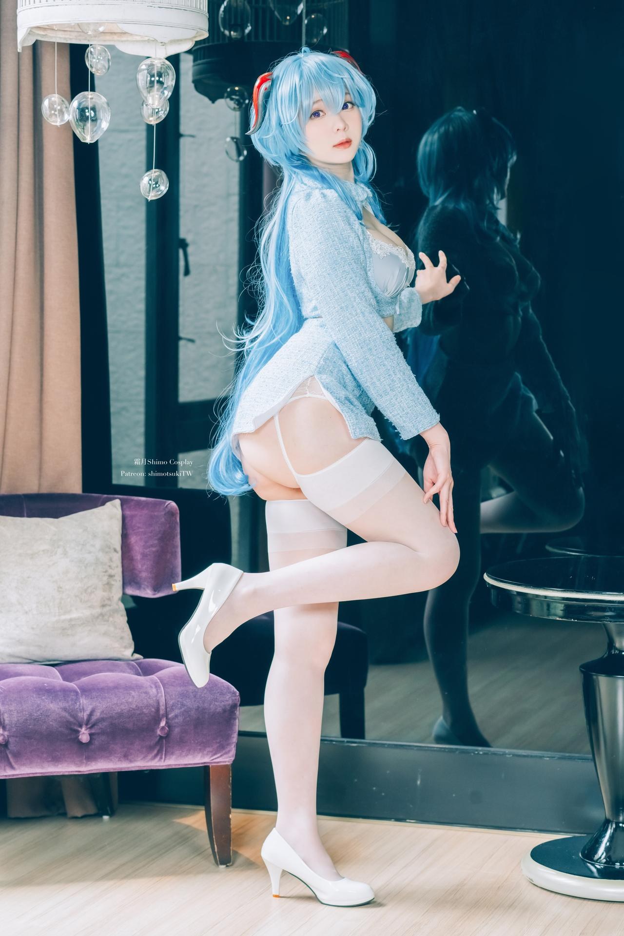 [Cosplay] Shimo - เซ็ตภาพผู้ใหญ่คนจริง 15P