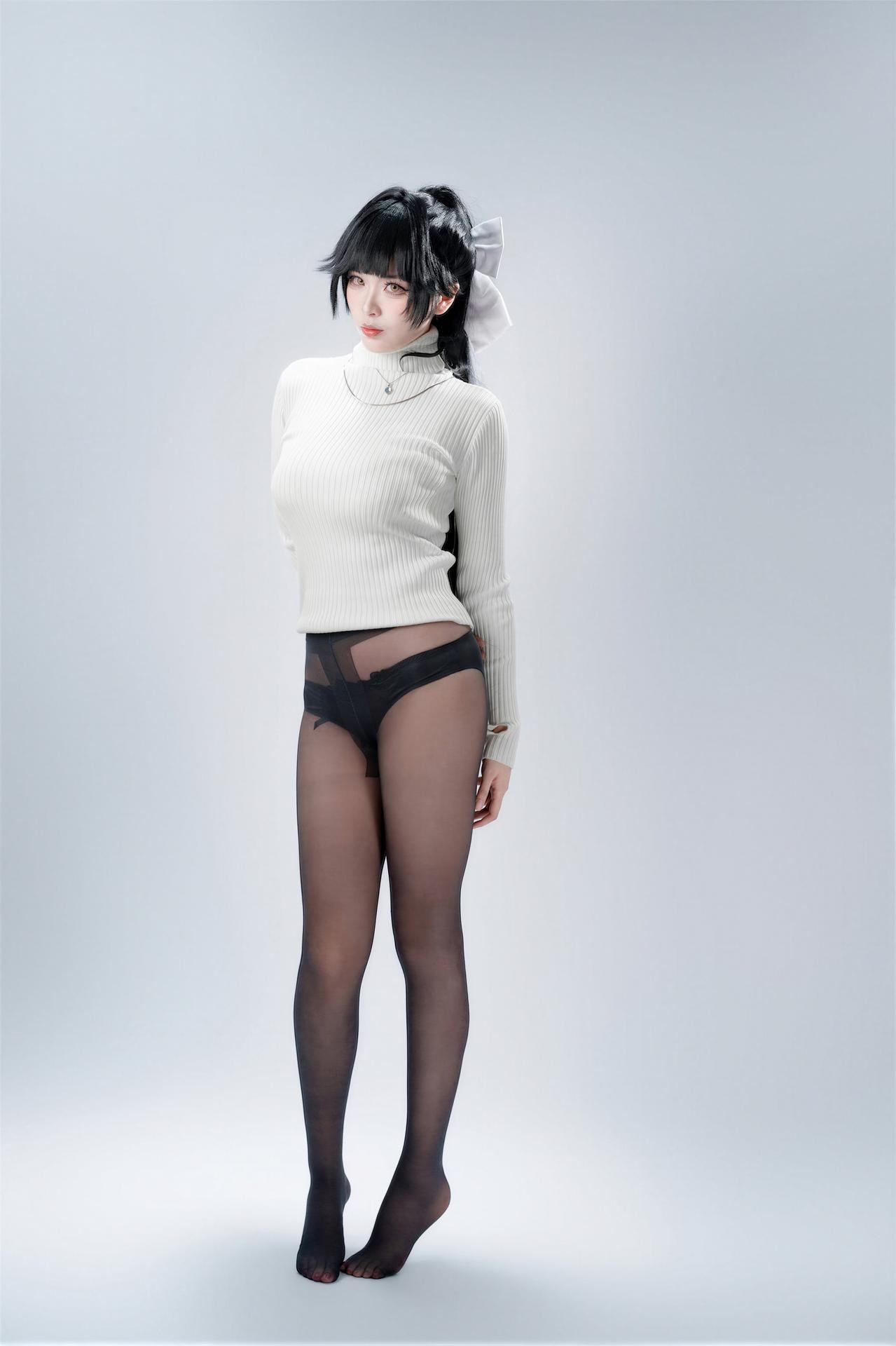 [Cosplay] 轩萧学姐 - 大尺度リアル人物フォトセット 68P
