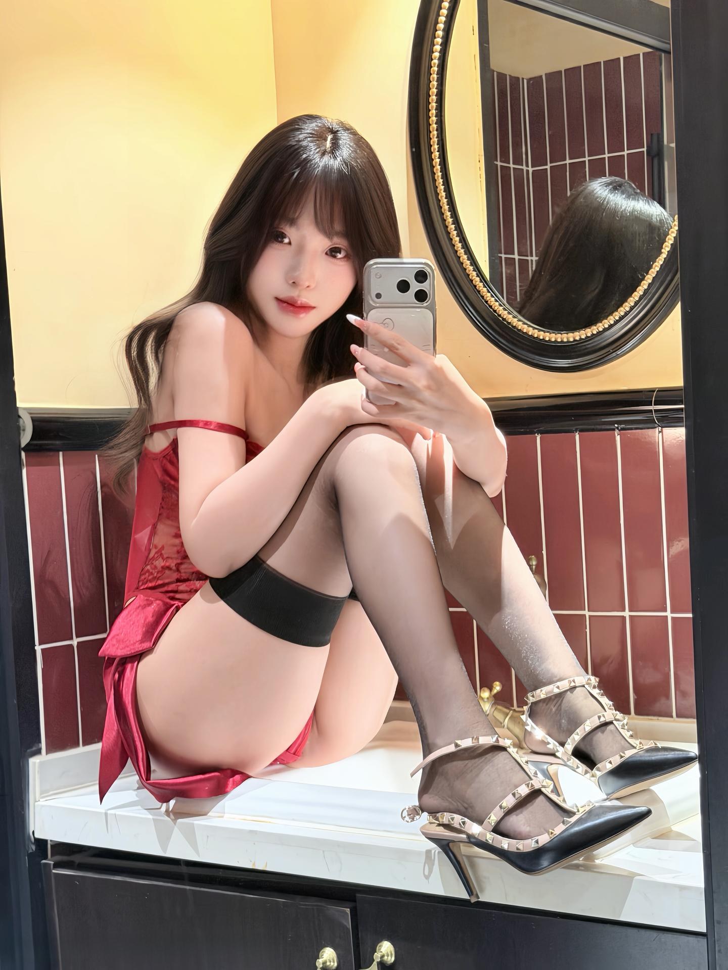 [private room] Nide Zhenzhenu - 520 Limited Set Private Photo Set 80P2V
