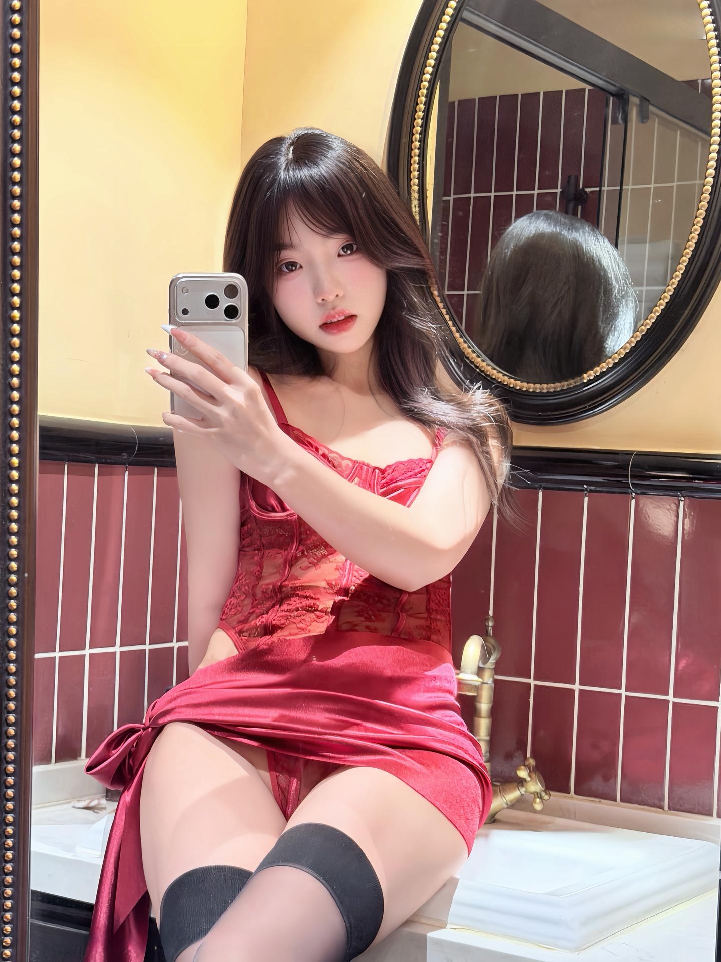 [私房] 你的真真u - 520限定：情侣主题私房內衣 80P2V
