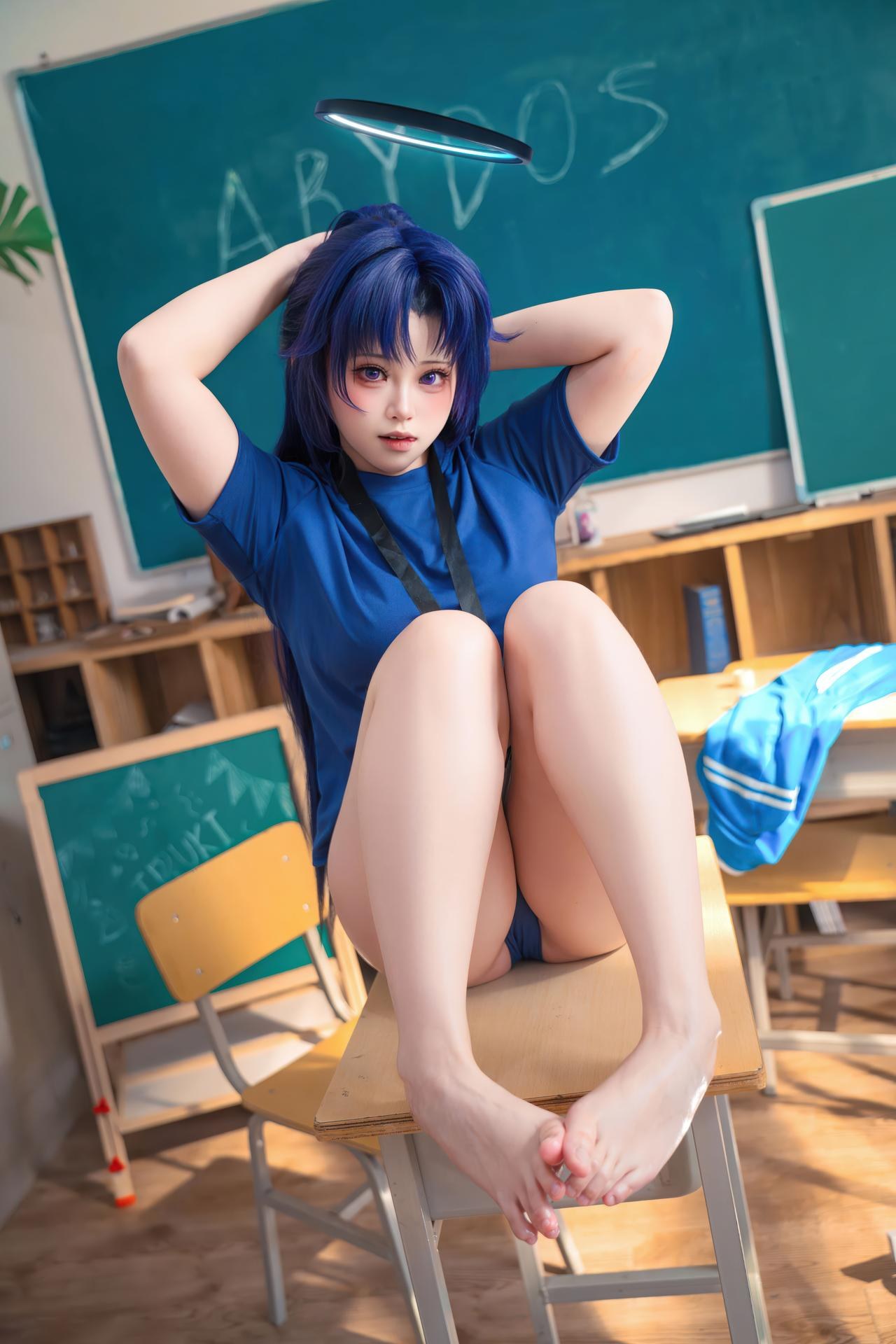 [cosplay] 呙呙 - 优香：优香角色還原美腿大尺度 58P