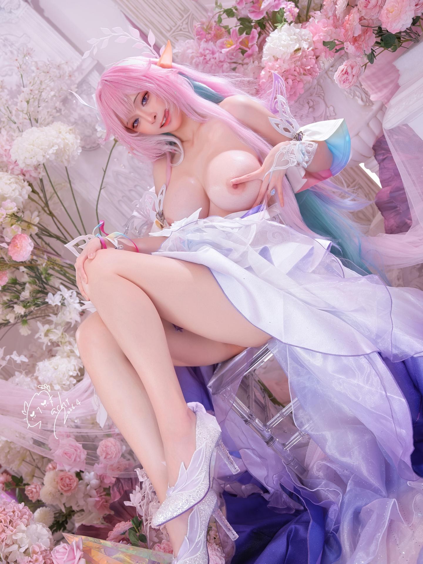 [cosplay] Machi馬吉 - 昔莲：昔莲角色还原美腿大尺度 106P