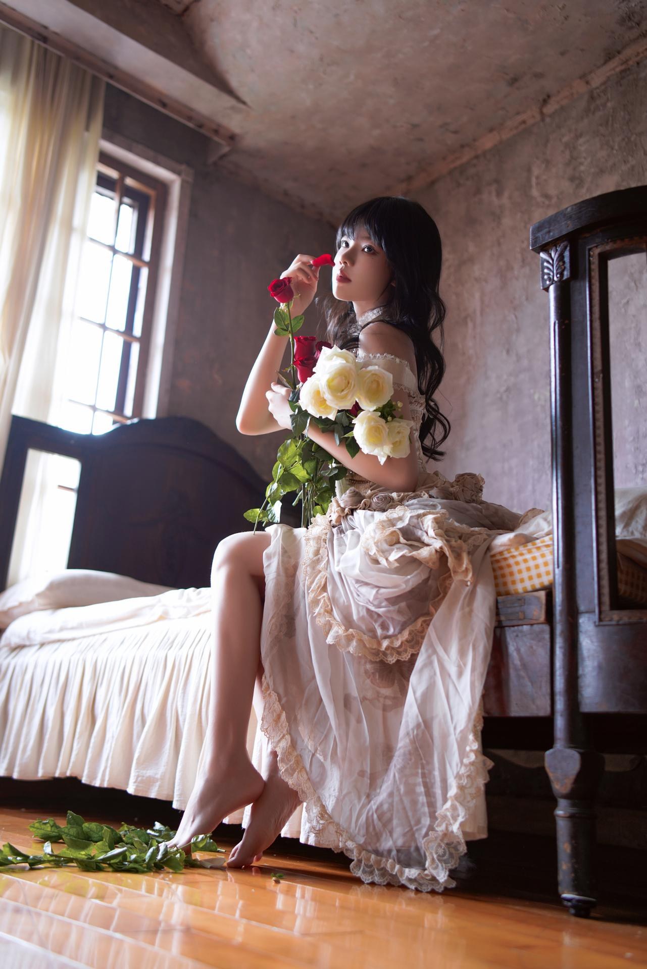 [寫真] 桜桃喵 - 玻璃玫瑰：美腿大尺度 11P