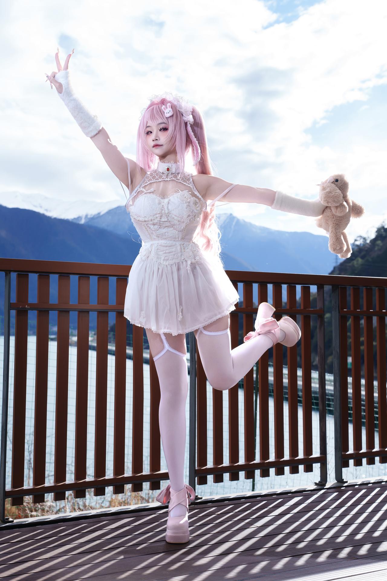 [cosplay] Mandun Cangshuqiu - Alice bộ ảnh cosplay 81P