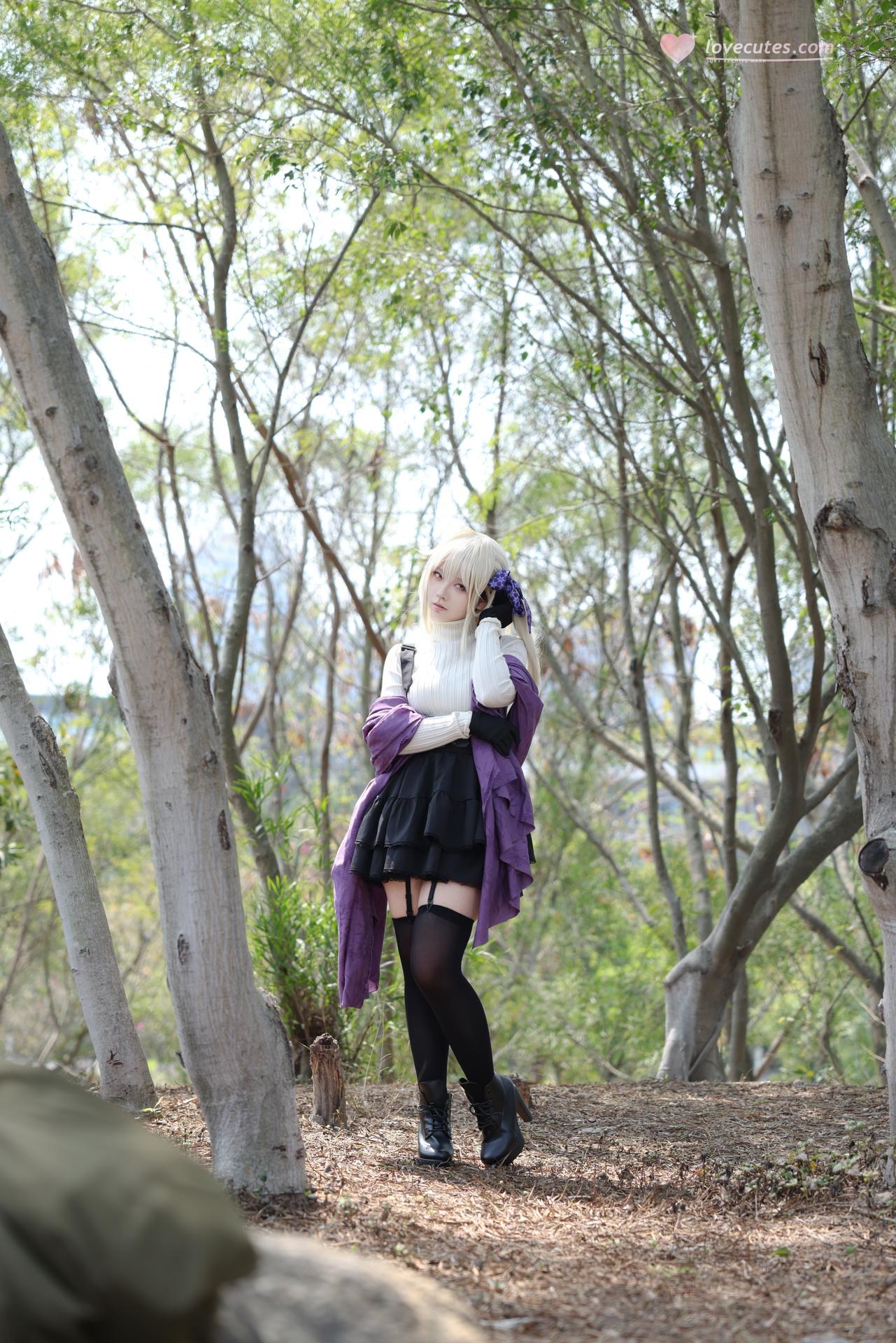 [cosplay] G44不会受伤 - 恋冢爱：恋冢爱角色還原美腿大尺度 58P