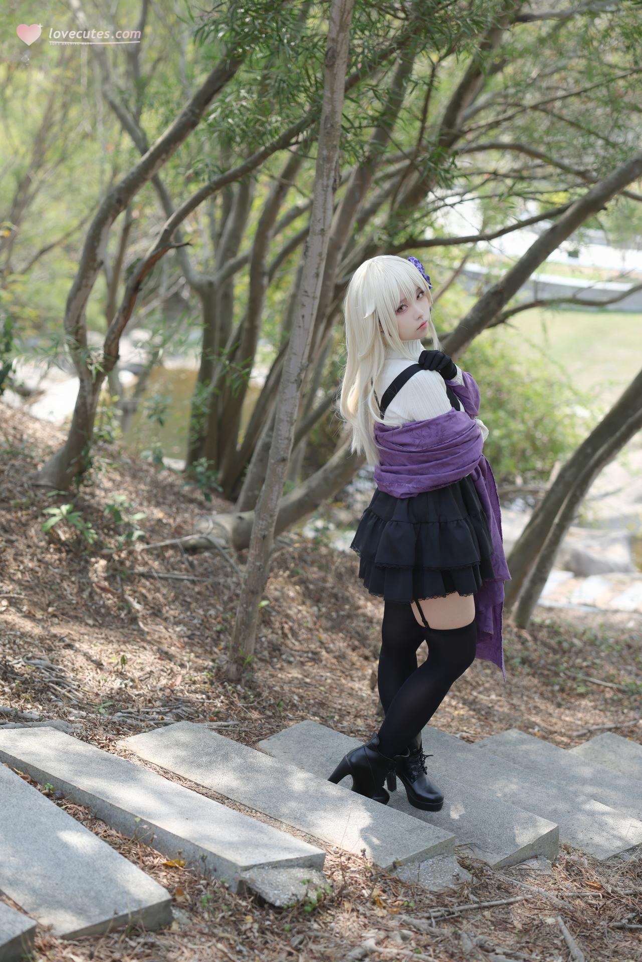 [cosplay] G44不会受伤 - 恋冢爱：恋冢爱角色還原美腿大尺度 58P