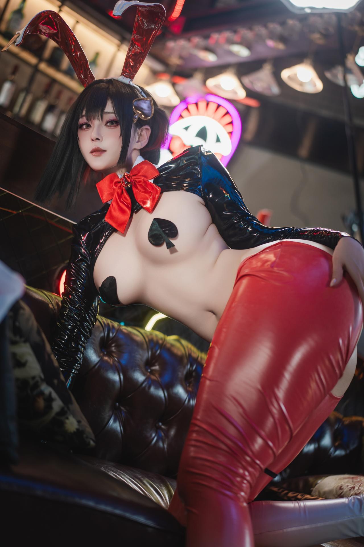 [cosplay] Natsuko夏夏子 - NIKKE 露姬·逆兔女郎：NIKKE 露姬·逆兔女郎角色還原兔女郎美腿 63P