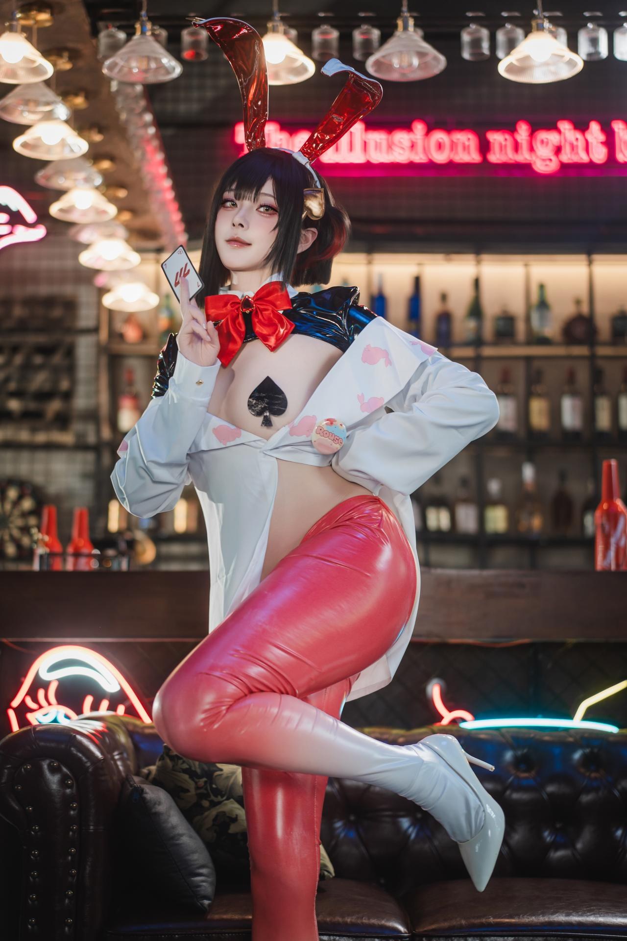 [Cosplay] Natsuko Xiaxiazi - NIKKE Rouge Reverse Bunny Cosplay Photo Set 63P